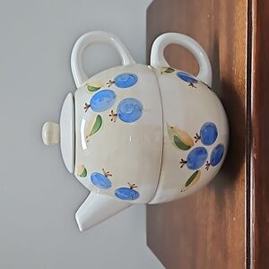 Teapot, Teacup Set, CIC